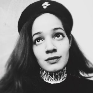 ˢ ᴹ ᴼ ᴷ ᴱ ᴬ ᴺ ᴳ ᴱ ᴸ ᶻ